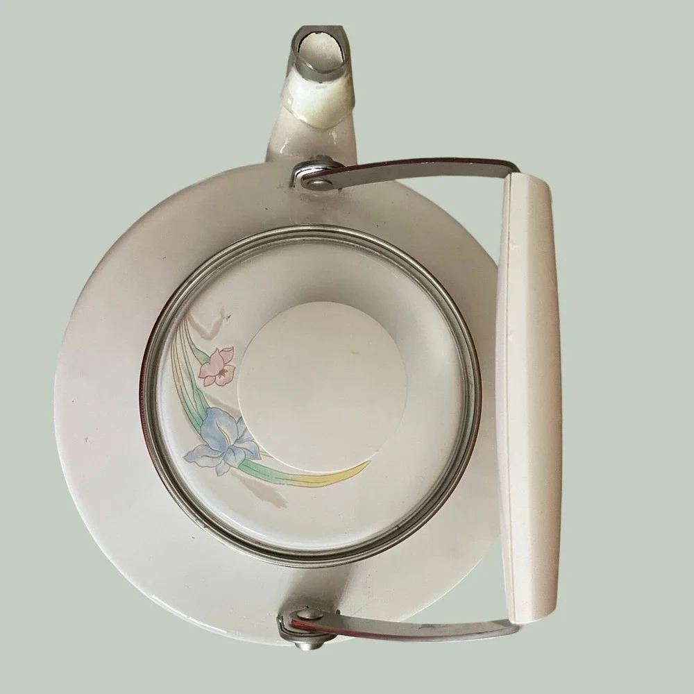 Mikasa Gourmet Colors Gabriele Tea Kettle 2Qt Enamel Delicate Floral Iris Japan